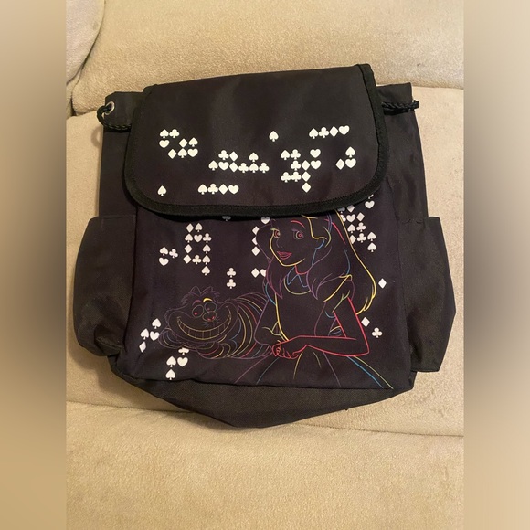 Disney Alice In Wonderland backpack - Picture 6 of 8